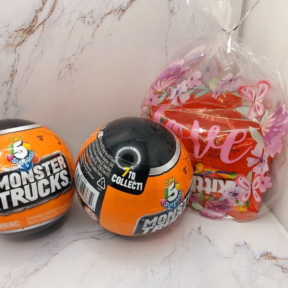 Monster Truck Surprise Ball Mini 2 Pack  NWT ( BIRTHDAY GIFT KIDS) - Picture 3 of 4